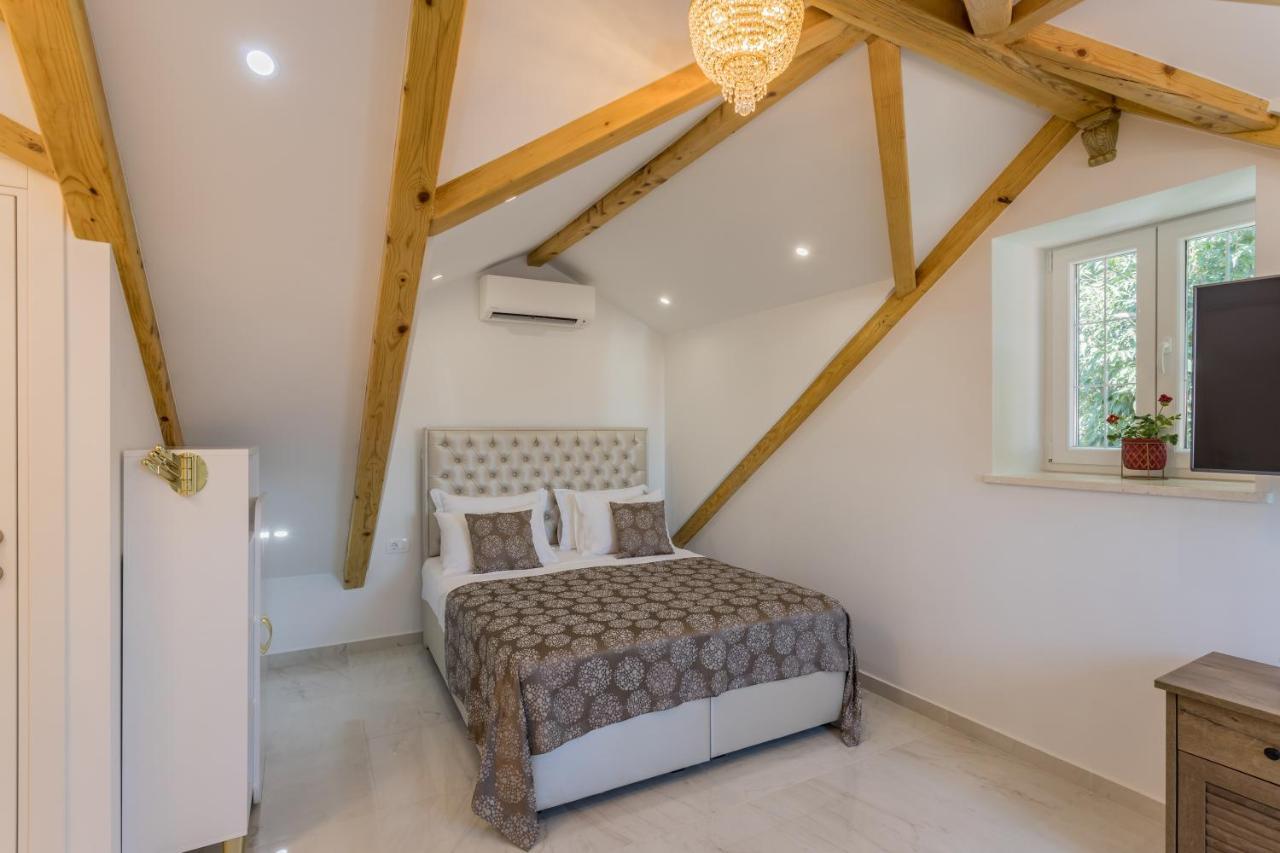 Villabella Luxury Rooms Split Extérieur photo